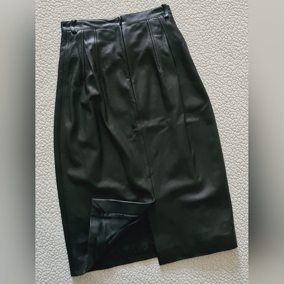 BALENCIAGA Black Leather High Waisted Midi Skirt FR 36 US 4 S Org $2,450 - Picture 13 of 16